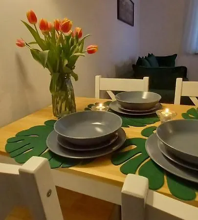 Siedlisko Czapla Kolo Przy Suntago - Caloroczny Murowany Ogrzewany Grabce-Towarzystwo