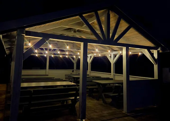 Siedlisko Czapla Kolo Przy Suntago - Caloroczny Murowany Ogrzewany Grabce-Towarzystwo